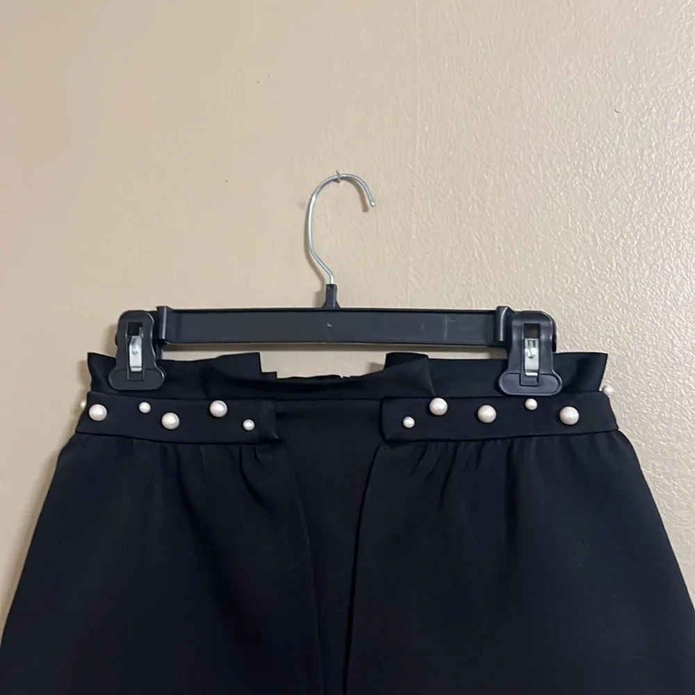 Zara Black  Slimming Mini Skirt with Pearl Beads Detail Sz S
